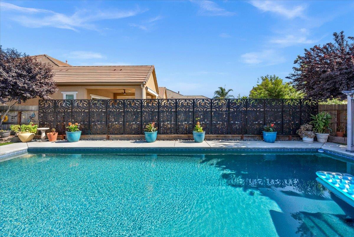 Detail Gallery Image 55 of 59 For 3982 Flint, Clovis,  CA 93619 - 3 Beds | 2/1 Baths