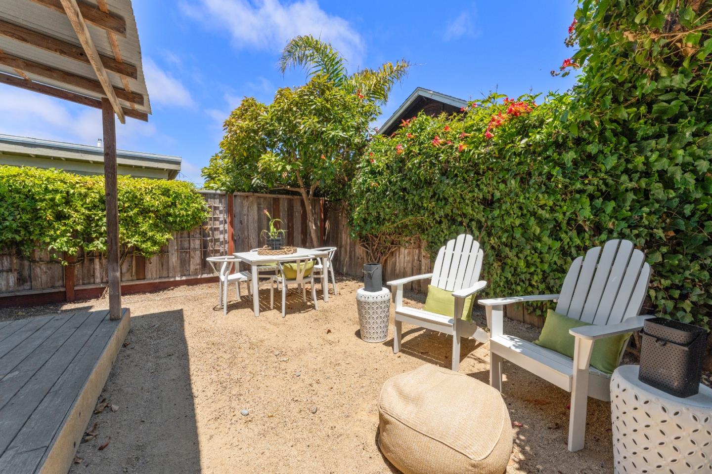 Detail Gallery Image 20 of 37 For 260 Walk Cir, Santa Cruz,  CA 95060 - 2 Beds | 1 Baths