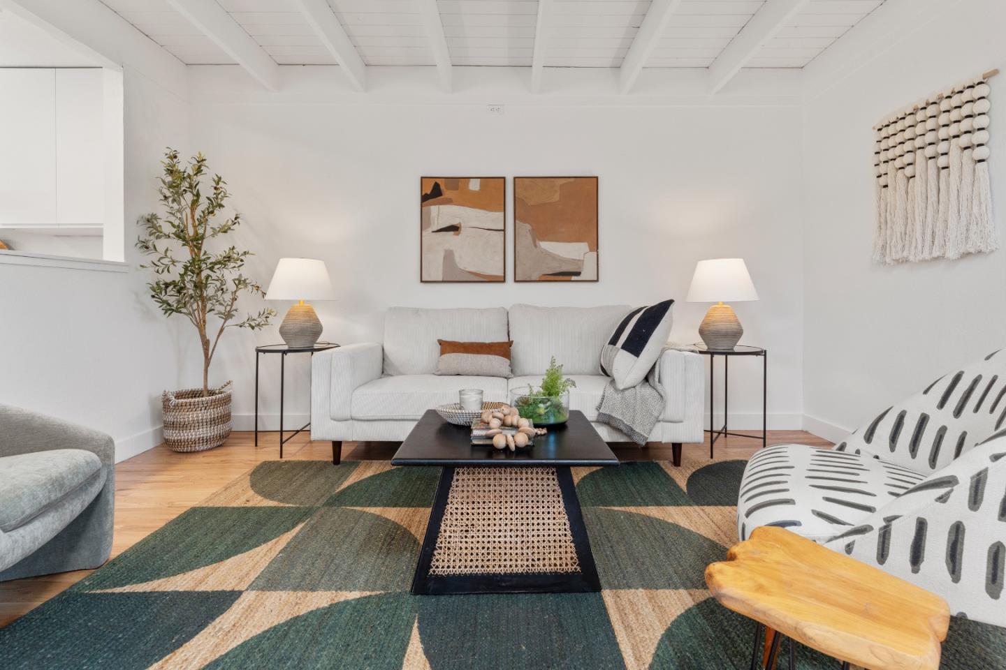 Detail Gallery Image 9 of 37 For 260 Walk Cir, Santa Cruz,  CA 95060 - 2 Beds | 1 Baths