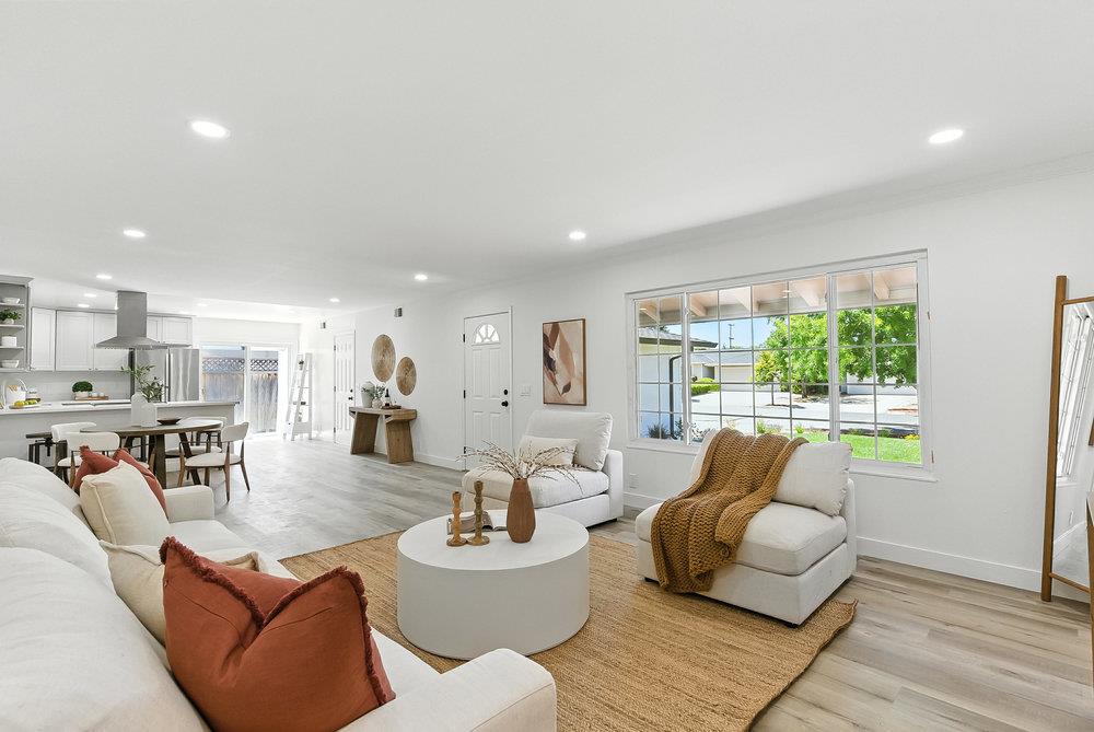 Detail Gallery Image 4 of 26 For 4784 Alex Dr, San Jose,  CA 95130 - 3 Beds | 2 Baths