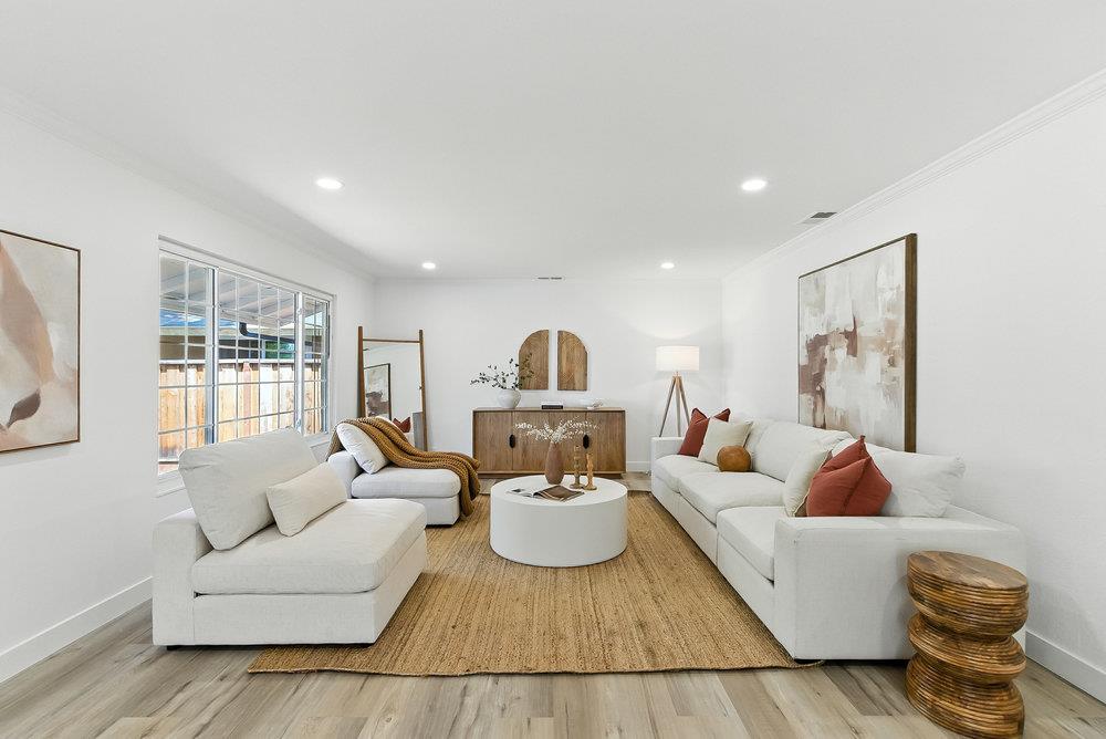Detail Gallery Image 6 of 26 For 4784 Alex Dr, San Jose,  CA 95130 - 3 Beds | 2 Baths