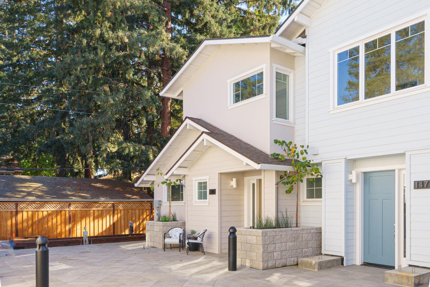 Detail Gallery Image 2 of 19 For 149 Flynn Ave, Mountain View,  CA 94043 - 3 Beds | 3/1 Baths