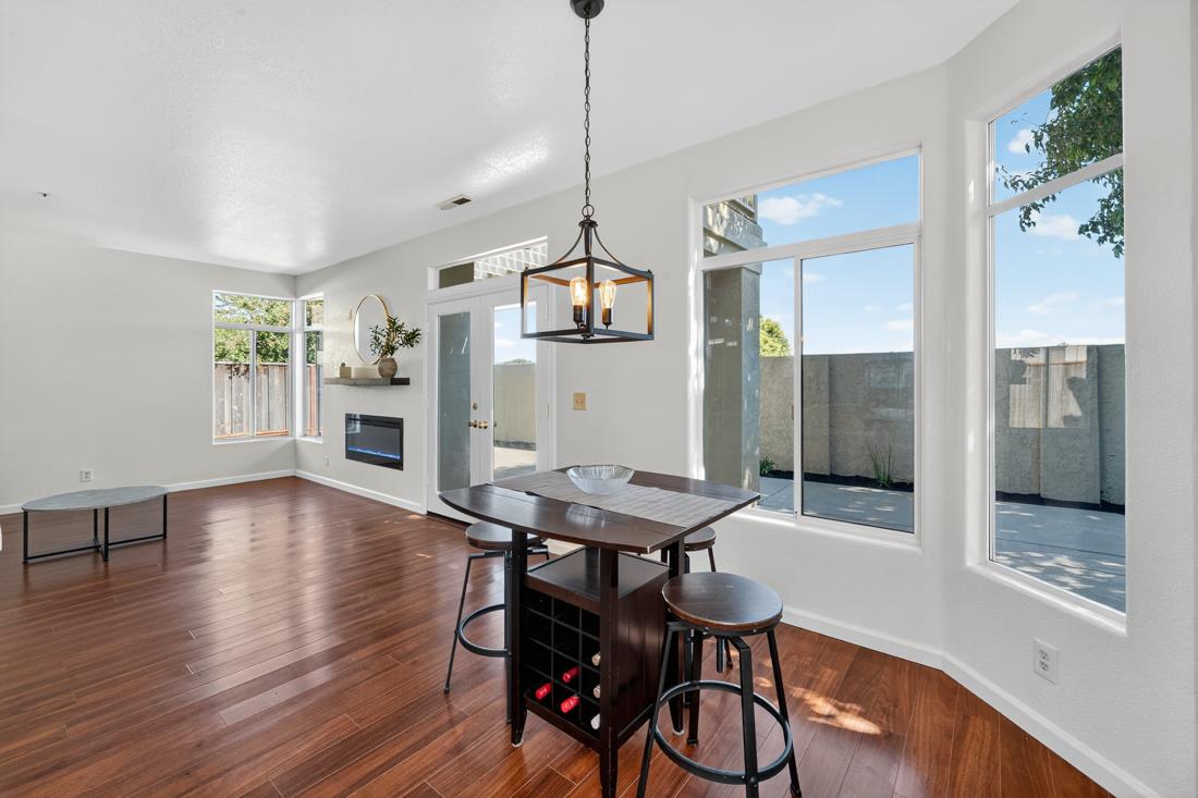 Detail Gallery Image 20 of 65 For 17671 Riverbend Rd, Salinas,  CA 93908 - 4 Beds | 3 Baths