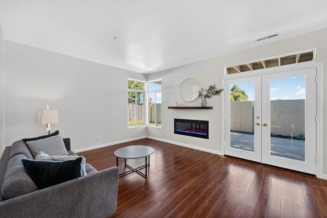 Detail Gallery Image 22 of 65 For 17671 Riverbend Rd, Salinas,  CA 93908 - 4 Beds | 3 Baths