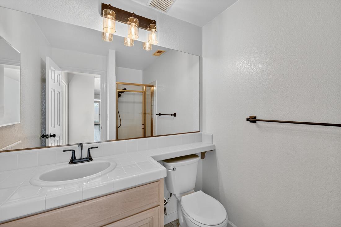 Detail Gallery Image 25 of 65 For 17671 Riverbend Rd, Salinas,  CA 93908 - 4 Beds | 3 Baths