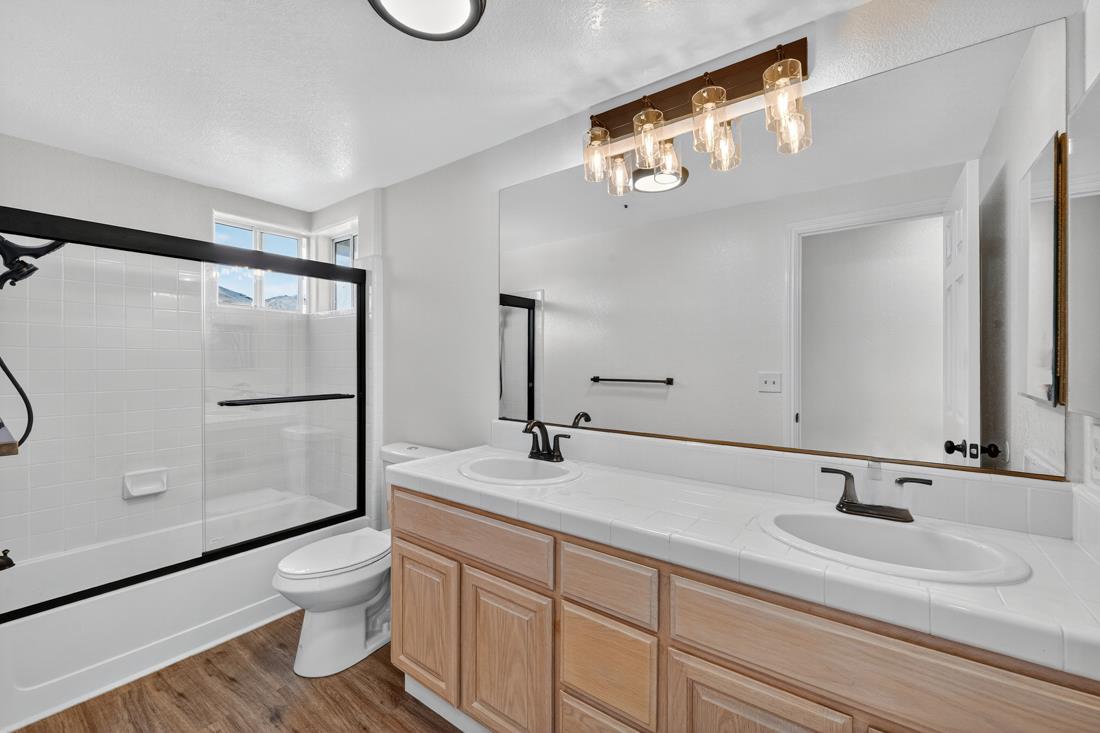 Detail Gallery Image 33 of 65 For 17671 Riverbend Rd, Salinas,  CA 93908 - 4 Beds | 3 Baths