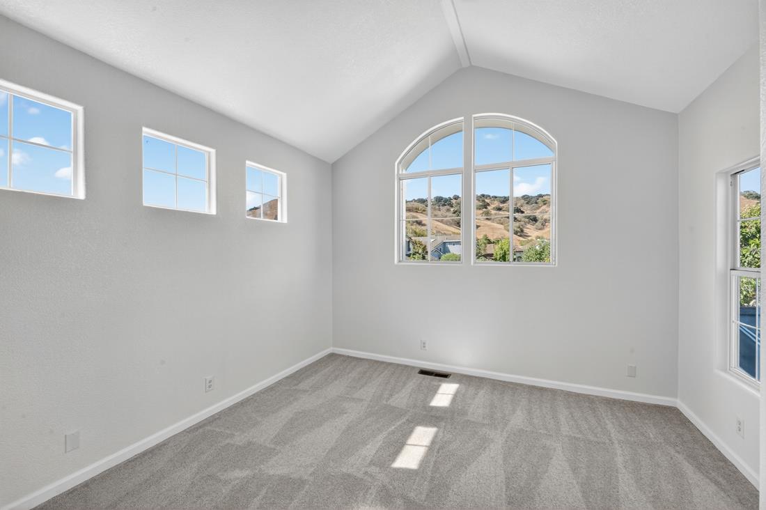 Detail Gallery Image 35 of 65 For 17671 Riverbend Rd, Salinas,  CA 93908 - 4 Beds | 3 Baths