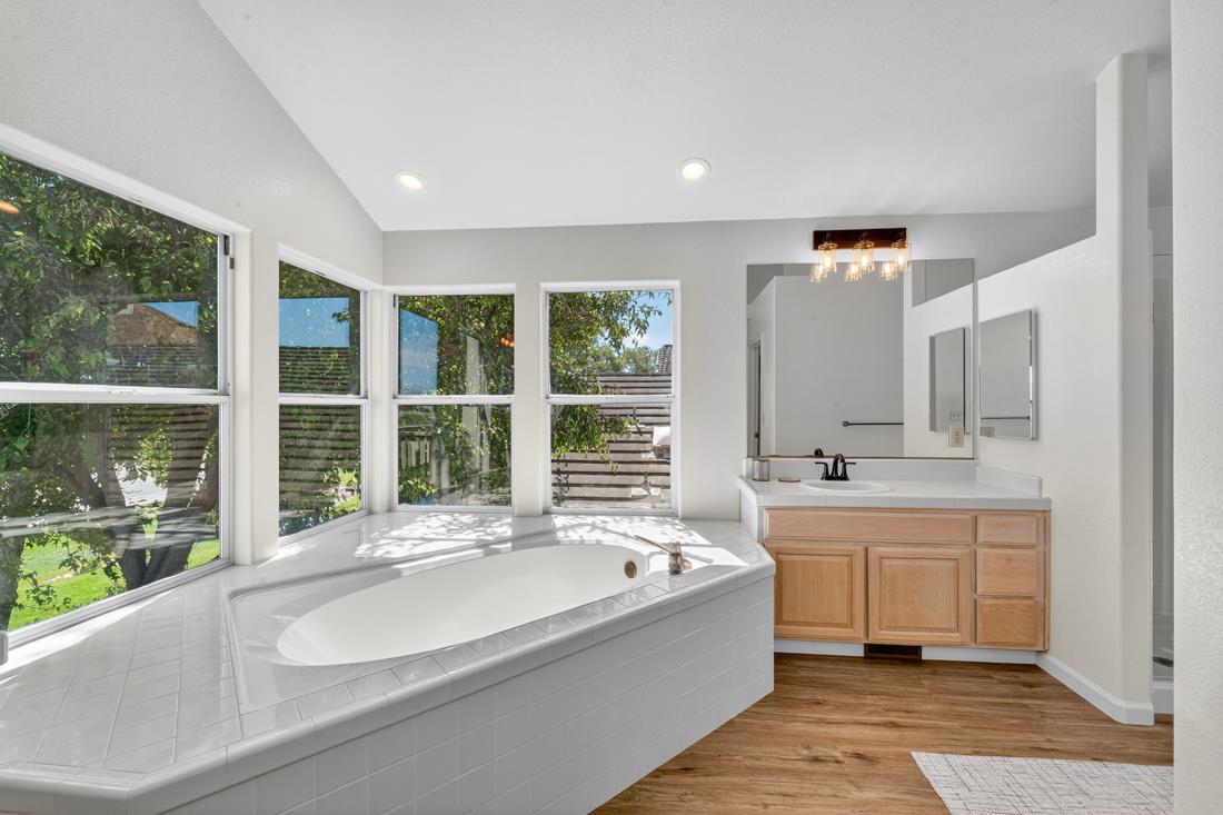 Detail Gallery Image 47 of 65 For 17671 Riverbend Rd, Salinas,  CA 93908 - 4 Beds | 3 Baths