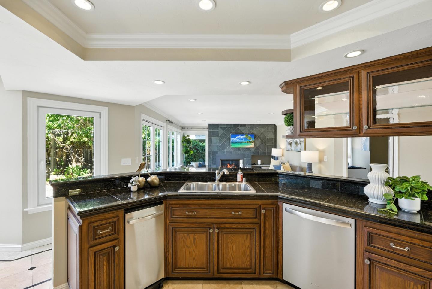 Detail Gallery Image 16 of 69 For 5914 Porto Alegre Dr, San Jose,  CA 95120 - 5 Beds | 3 Baths