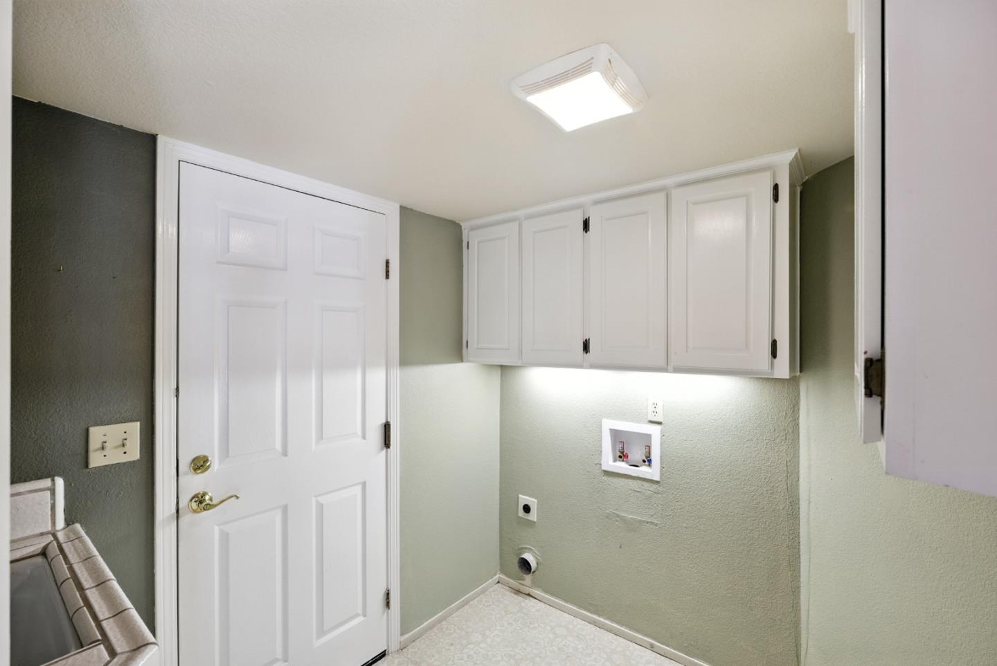 Detail Gallery Image 28 of 69 For 5914 Porto Alegre Dr, San Jose,  CA 95120 - 5 Beds | 3 Baths