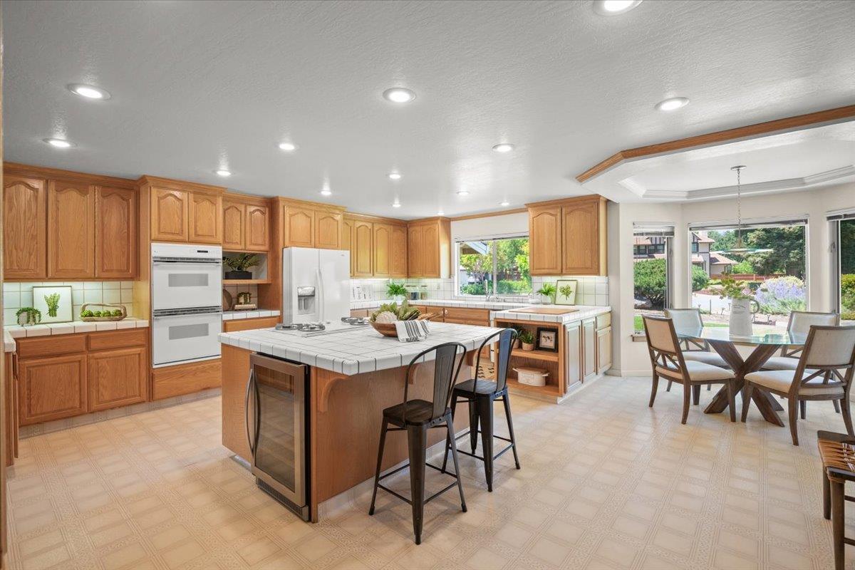 Detail Gallery Image 17 of 67 For 2130 Louis Holstrom Dr, Morgan Hill,  CA 95037 - 4 Beds | 2/1 Baths