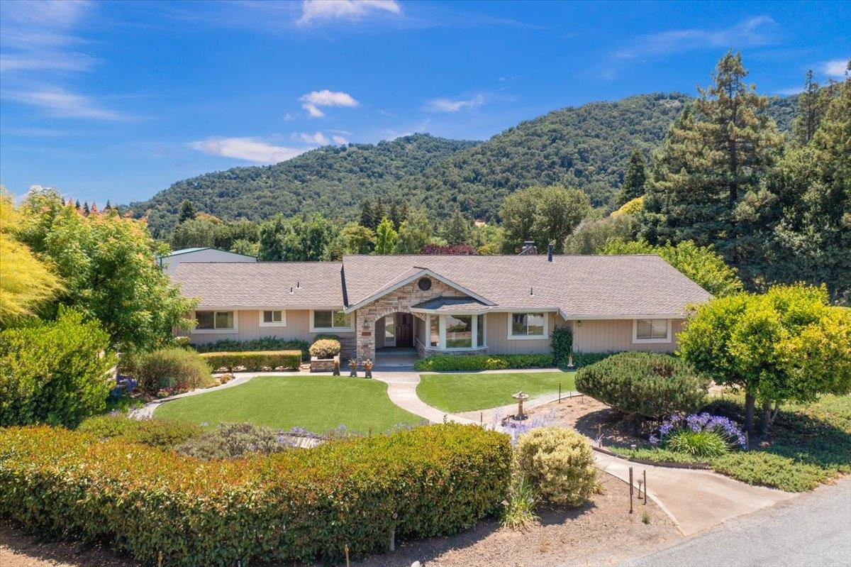 Detail Gallery Image 2 of 67 For 2130 Louis Holstrom Dr, Morgan Hill,  CA 95037 - 4 Beds | 2/1 Baths
