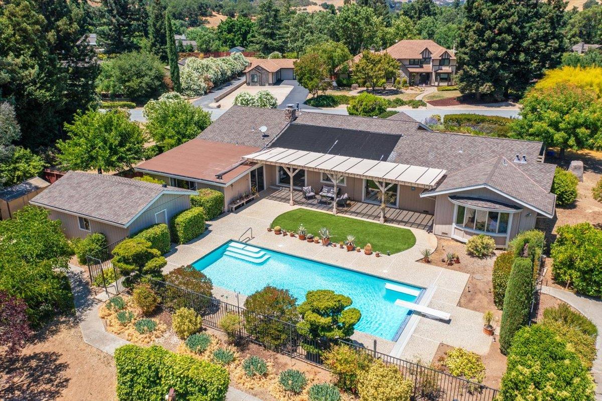 Detail Gallery Image 54 of 67 For 2130 Louis Holstrom Dr, Morgan Hill,  CA 95037 - 4 Beds | 2/1 Baths