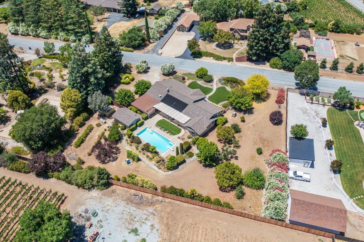 Detail Gallery Image 57 of 67 For 2130 Louis Holstrom Dr, Morgan Hill,  CA 95037 - 4 Beds | 2/1 Baths