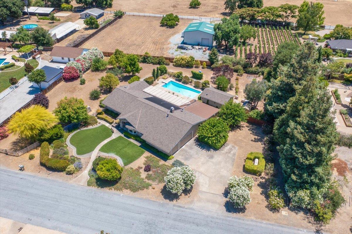 Detail Gallery Image 59 of 67 For 2130 Louis Holstrom Dr, Morgan Hill,  CA 95037 - 4 Beds | 2/1 Baths