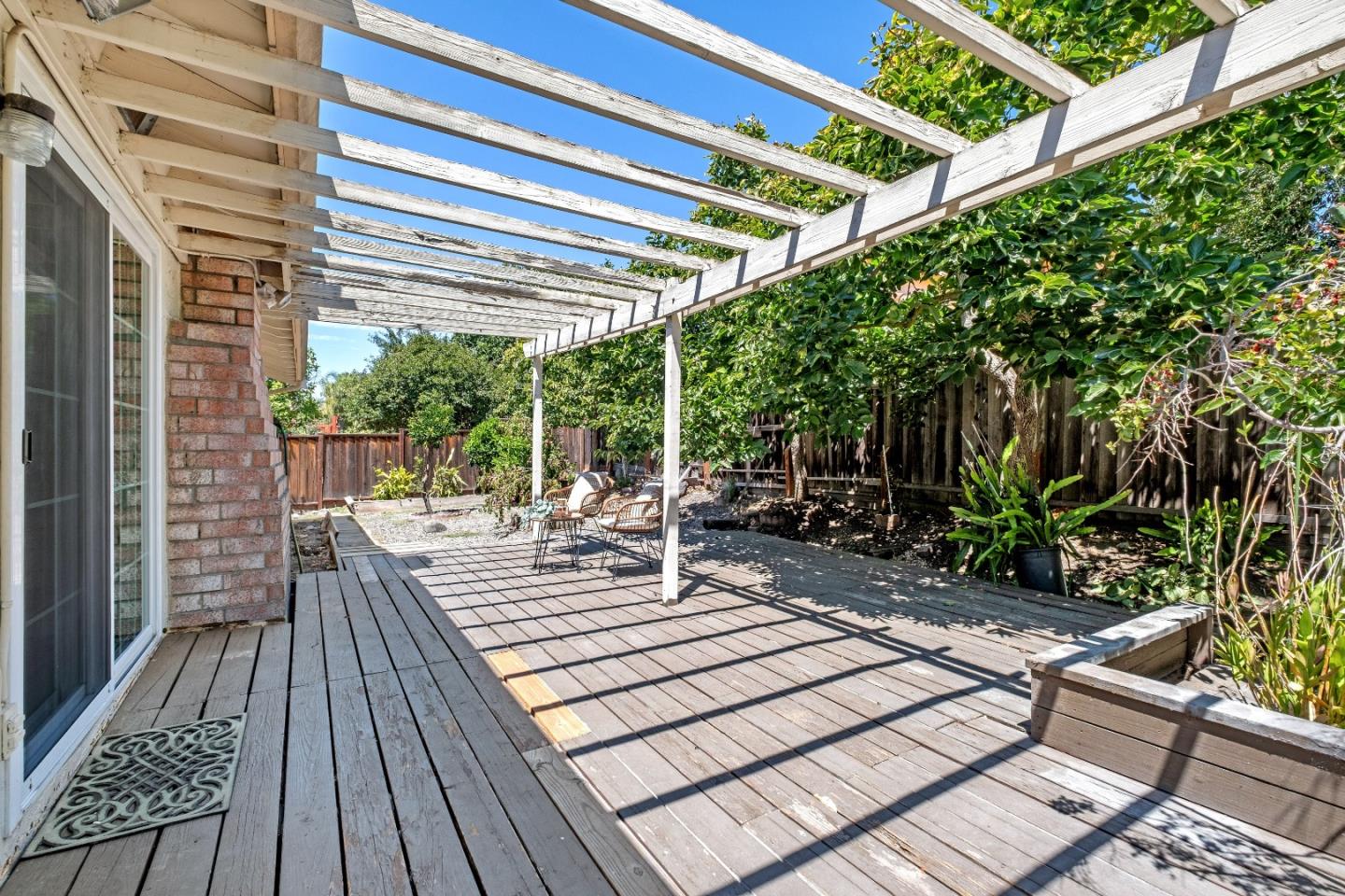 Detail Gallery Image 4 of 56 For 466 Prada Dr, Milpitas,  CA 95035 - 4 Beds | 2 Baths