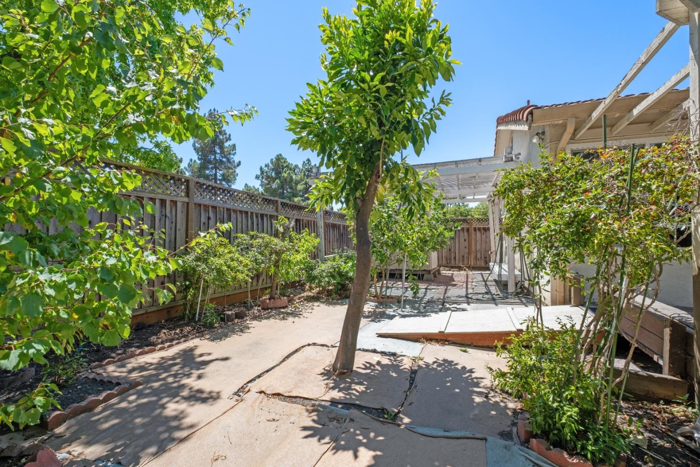 Detail Gallery Image 44 of 56 For 466 Prada Dr, Milpitas,  CA 95035 - 4 Beds | 2 Baths