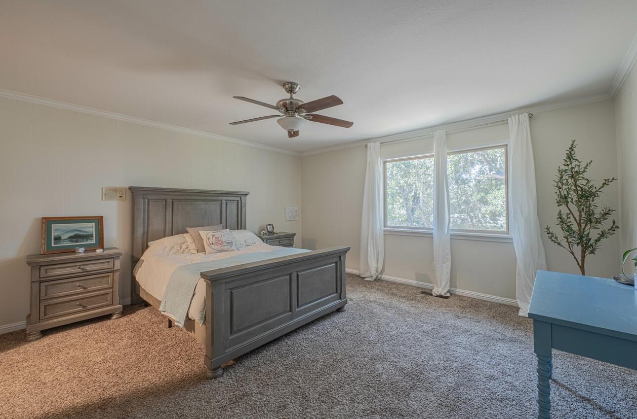Detail Gallery Image 31 of 66 For 394 Mesa Rd, Salinas,  CA 93908 - 6 Beds | 4 Baths