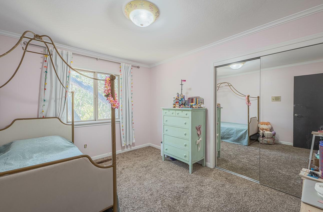 Detail Gallery Image 36 of 66 For 394 Mesa Rd, Salinas,  CA 93908 - 6 Beds | 4 Baths