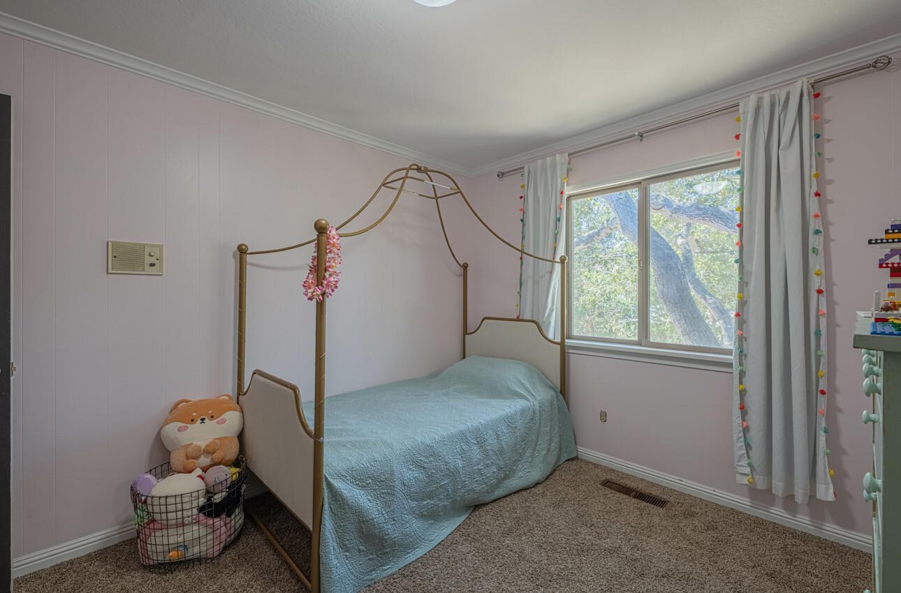 Detail Gallery Image 37 of 66 For 394 Mesa Rd, Salinas,  CA 93908 - 6 Beds | 4 Baths