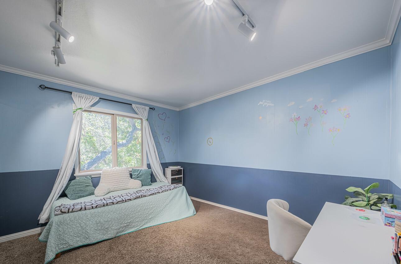 Detail Gallery Image 38 of 66 For 394 Mesa Rd, Salinas,  CA 93908 - 6 Beds | 4 Baths