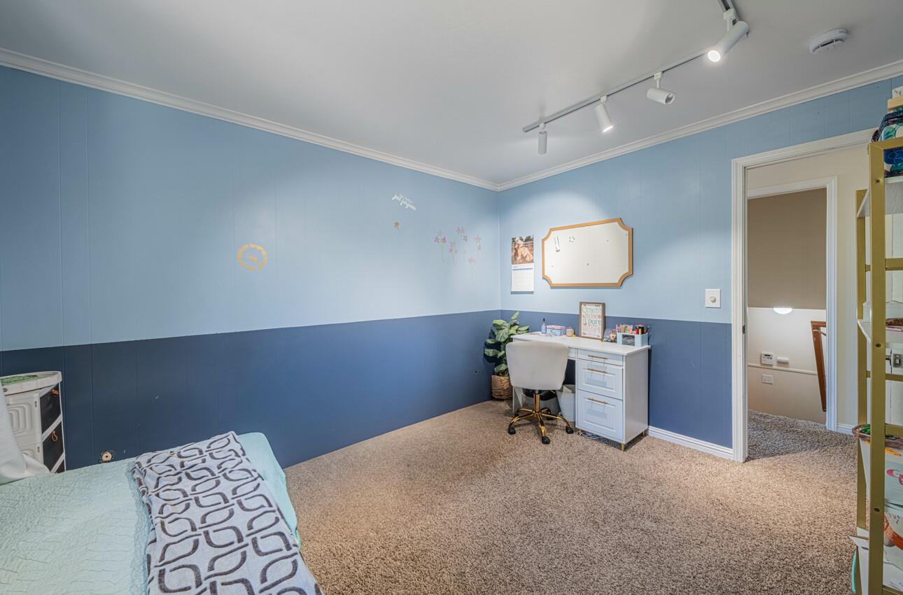 Detail Gallery Image 40 of 66 For 394 Mesa Rd, Salinas,  CA 93908 - 6 Beds | 4 Baths