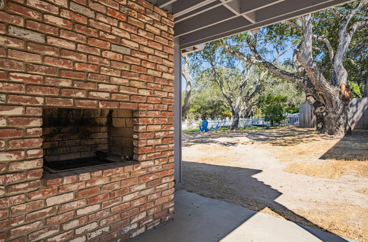 Detail Gallery Image 53 of 66 For 394 Mesa Rd, Salinas,  CA 93908 - 6 Beds | 4 Baths