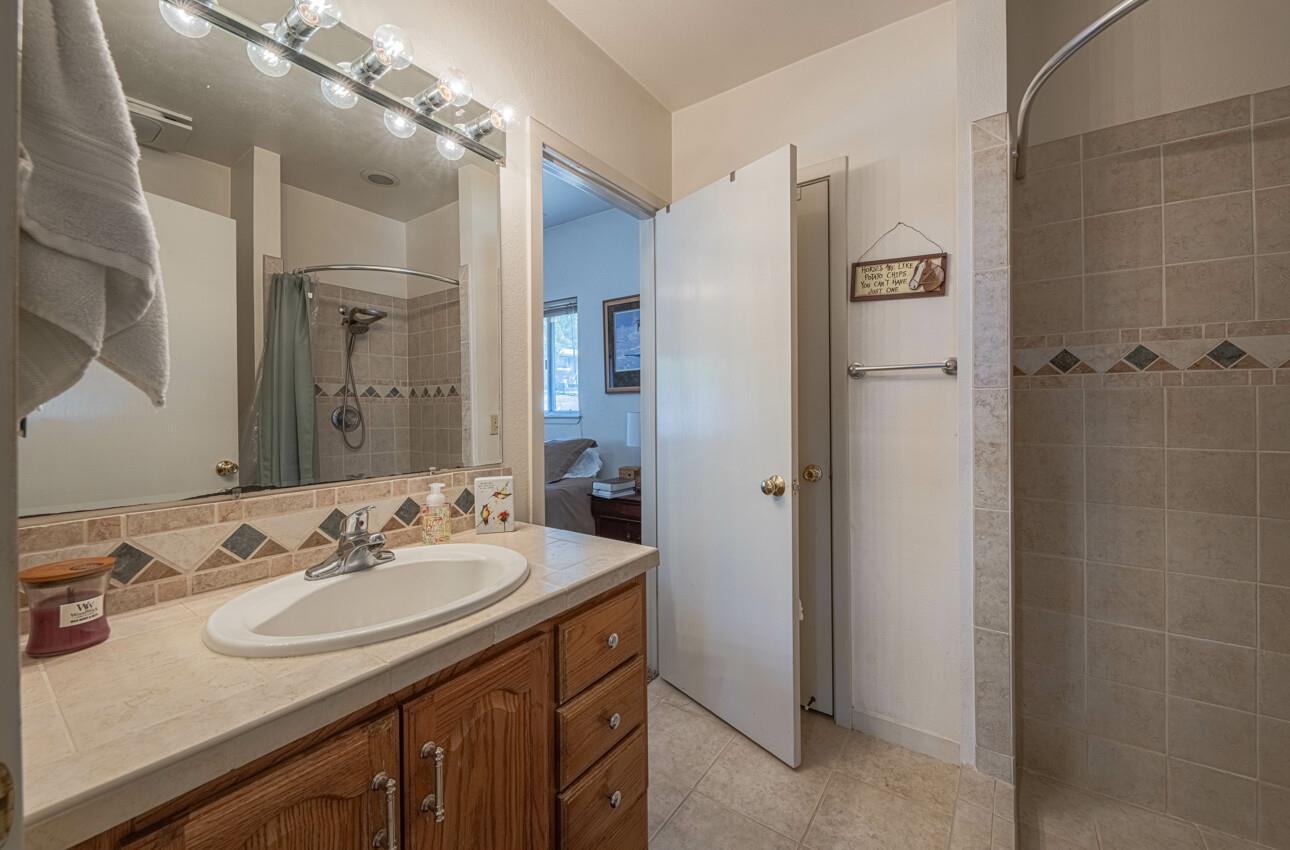 Detail Gallery Image 64 of 66 For 394 Mesa Rd, Salinas,  CA 93908 - 6 Beds | 4 Baths