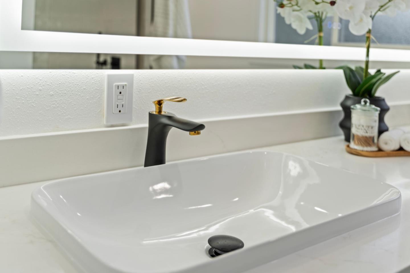 Detail Gallery Image 22 of 45 For 100 Hardie Dr, Moraga,  CA 94556 - 4 Beds | 2 Baths