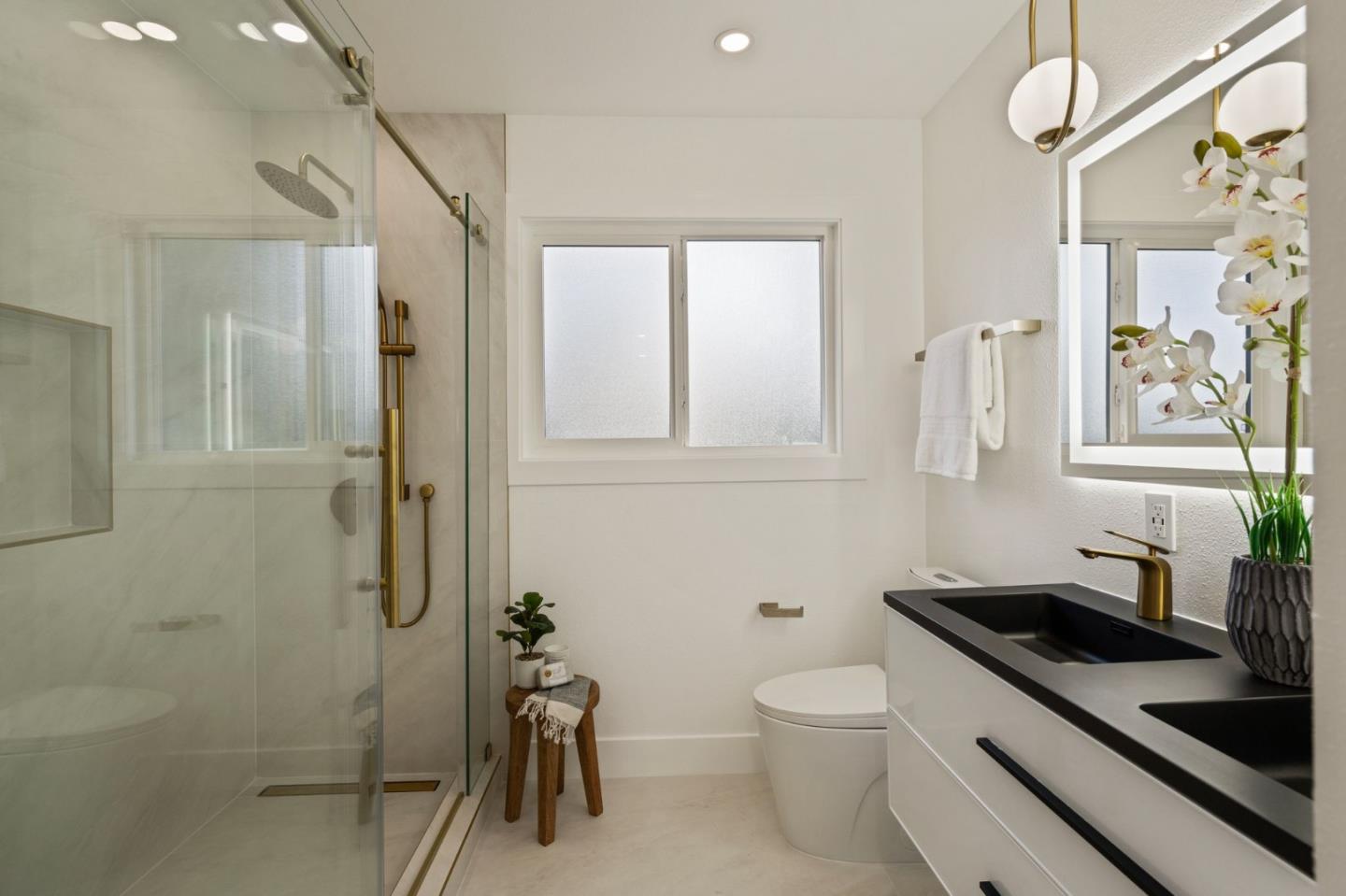 Detail Gallery Image 29 of 45 For 100 Hardie Dr, Moraga,  CA 94556 - 4 Beds | 2 Baths
