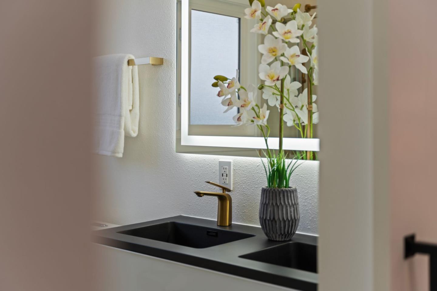 Detail Gallery Image 30 of 45 For 100 Hardie Dr, Moraga,  CA 94556 - 4 Beds | 2 Baths