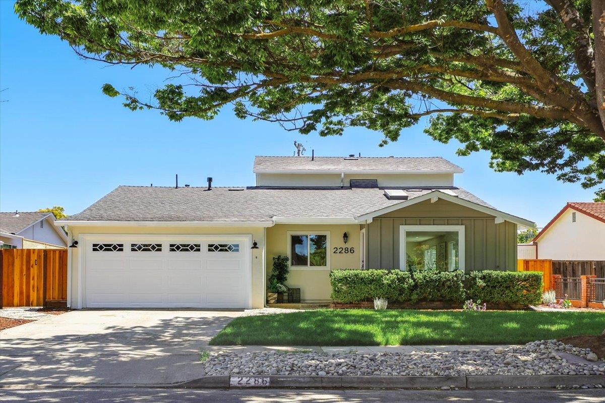 Detail Gallery Image 2 of 58 For 2286 Weston Dr, San Jose,  CA 95130 - 4 Beds | 3 Baths