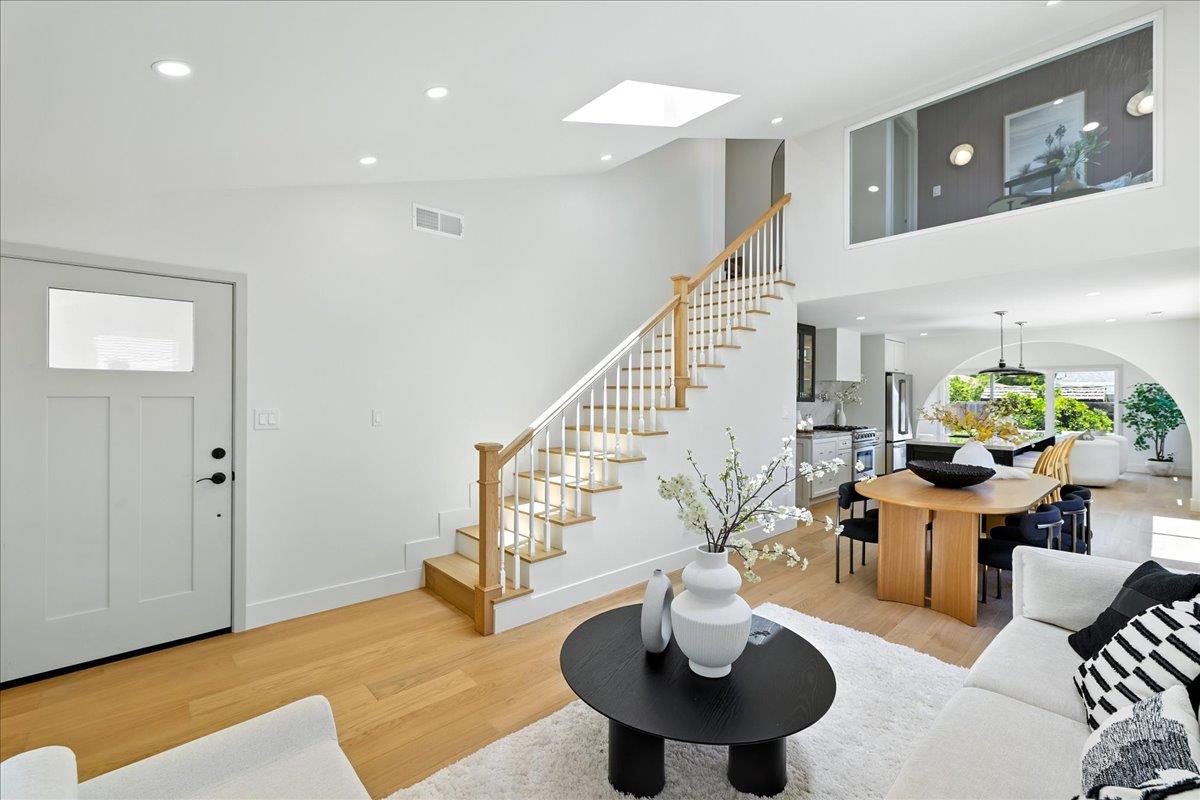 Detail Gallery Image 4 of 58 For 2286 Weston Dr, San Jose,  CA 95130 - 4 Beds | 3 Baths