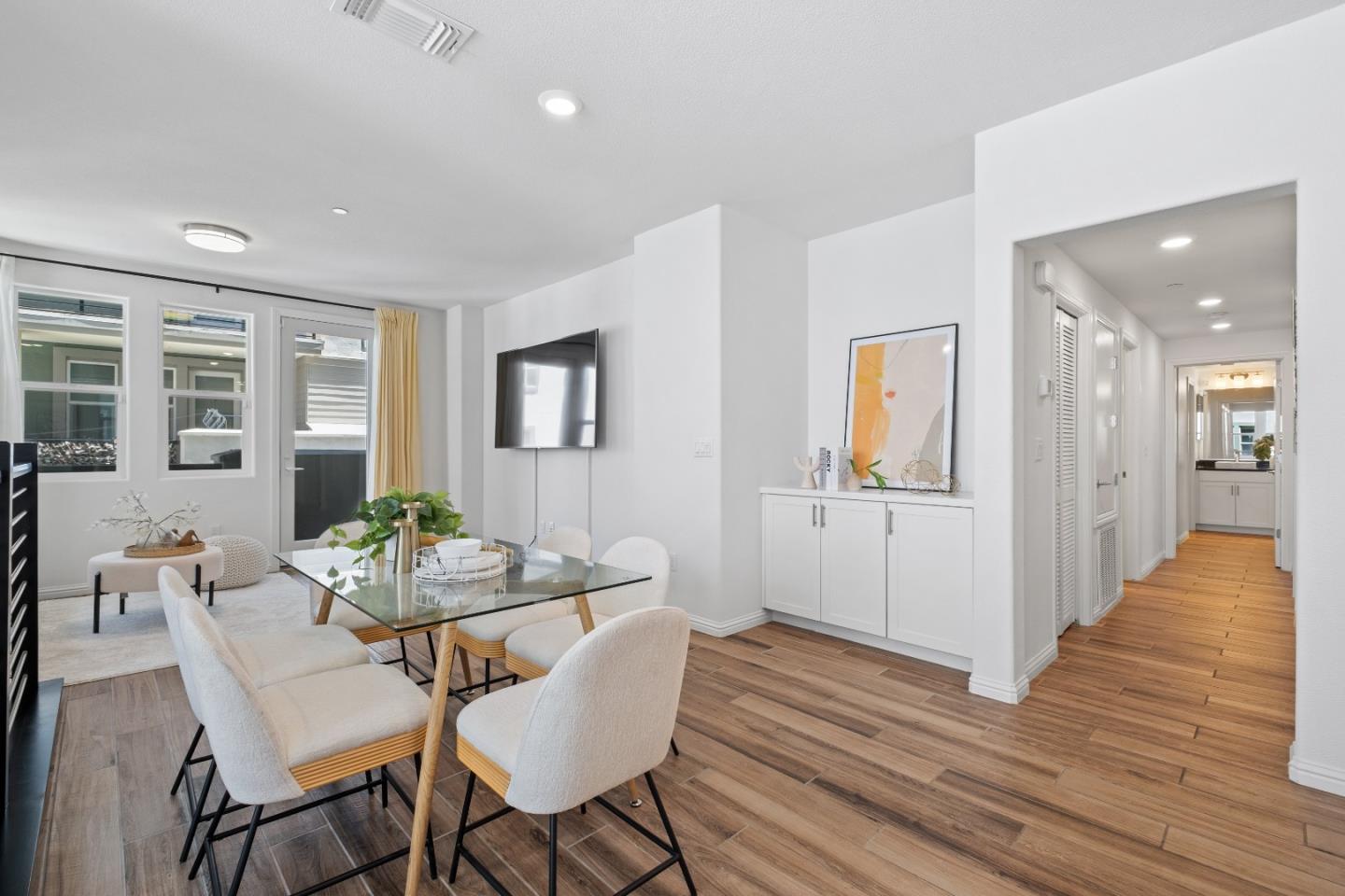 Detail Gallery Image 16 of 66 For 1452 Lavender Loop, Milpitas,  CA 95035 - 3 Beds | 2/1 Baths