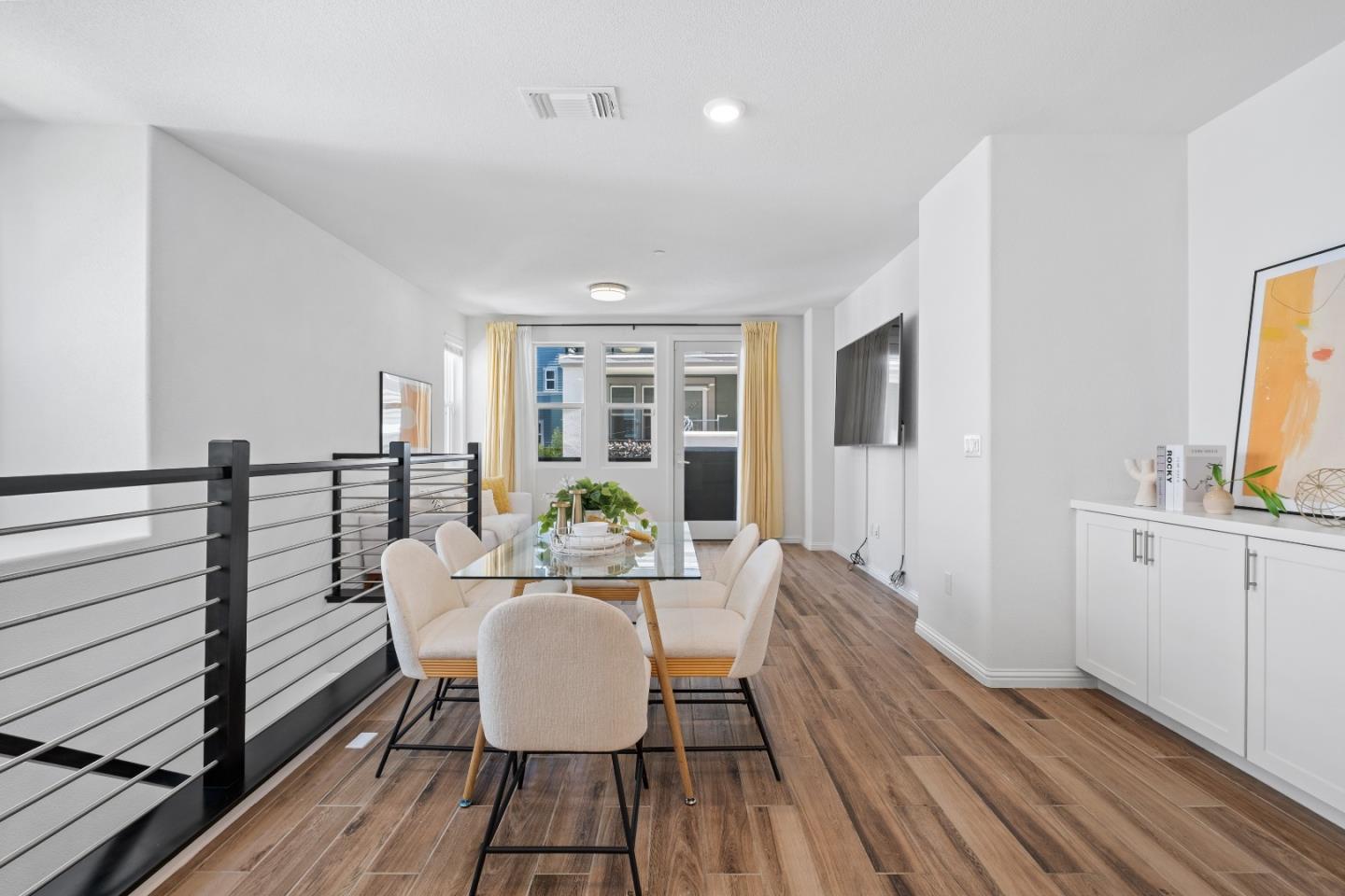 Detail Gallery Image 17 of 66 For 1452 Lavender Loop, Milpitas,  CA 95035 - 3 Beds | 2/1 Baths