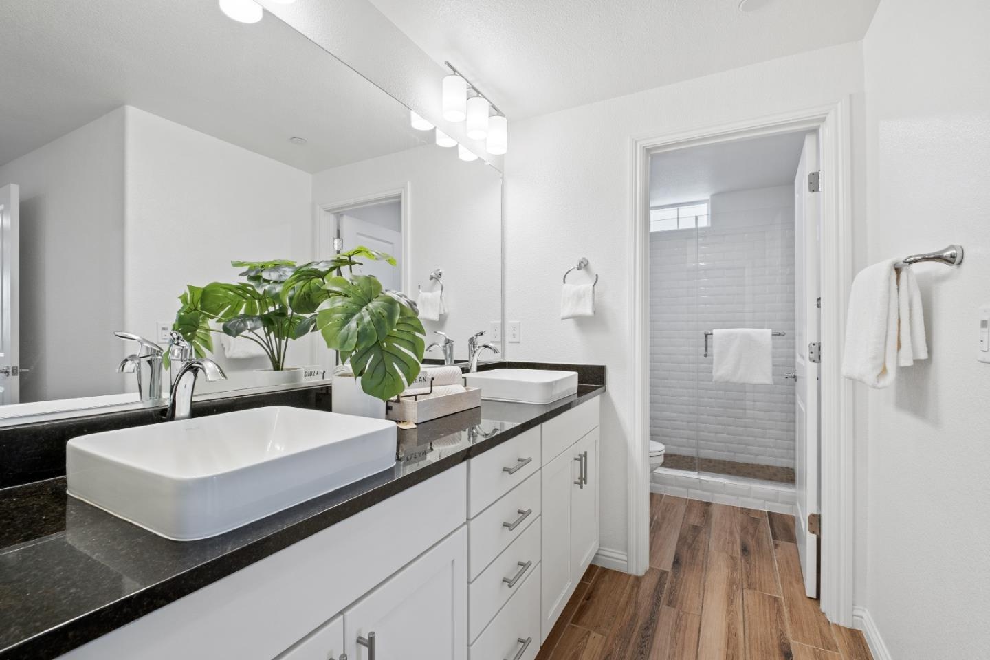 Detail Gallery Image 28 of 66 For 1452 Lavender Loop, Milpitas,  CA 95035 - 3 Beds | 2/1 Baths