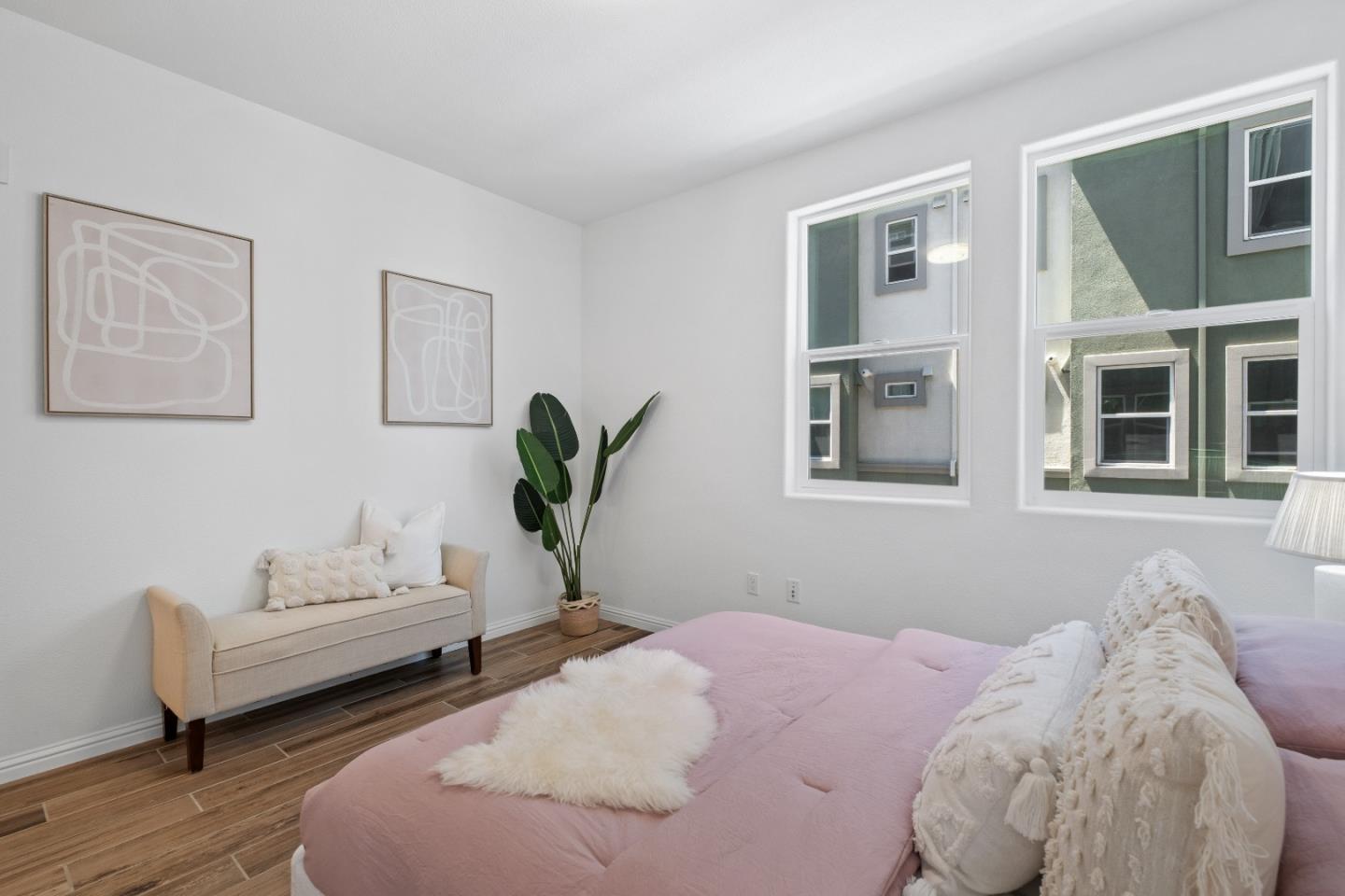 Detail Gallery Image 32 of 66 For 1452 Lavender Loop, Milpitas,  CA 95035 - 3 Beds | 2/1 Baths