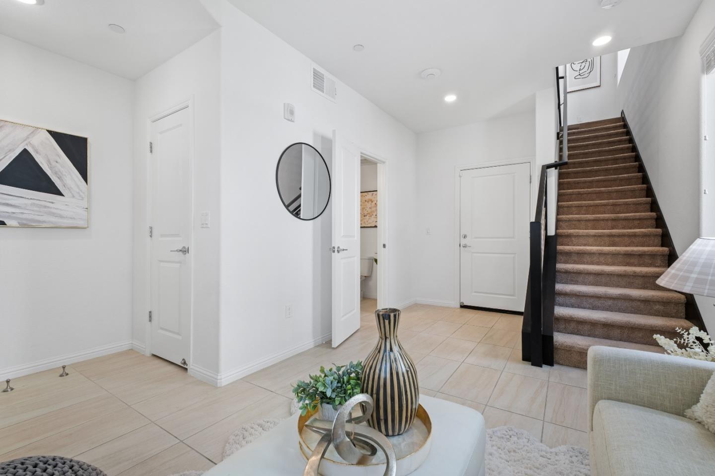 Detail Gallery Image 40 of 66 For 1452 Lavender Loop, Milpitas,  CA 95035 - 3 Beds | 2/1 Baths