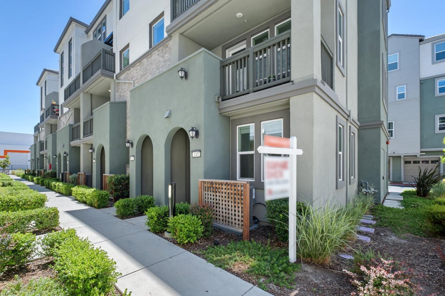 Detail Gallery Image 42 of 66 For 1452 Lavender Loop, Milpitas,  CA 95035 - 3 Beds | 2/1 Baths