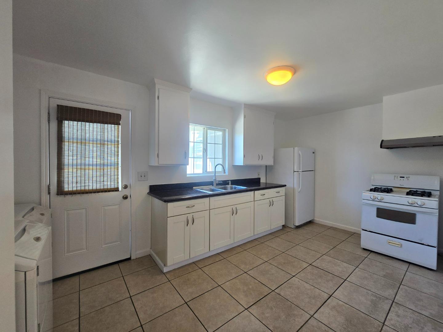 Detail Gallery Image 18 of 25 For 1154-1156 Civic Center Dr, Santa Clara,  CA 95050 - – Beds | – Baths