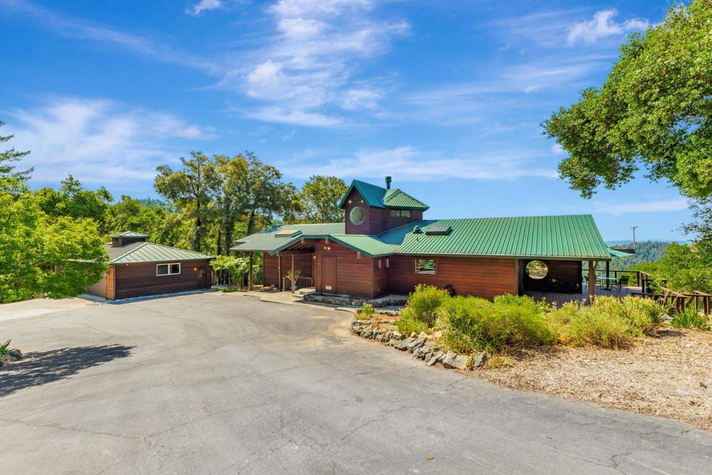 Detail Gallery Image 11 of 106 For 950 Oak Ridge Rd, Los Gatos,  CA 95033 - 3 Beds | 2/1 Baths