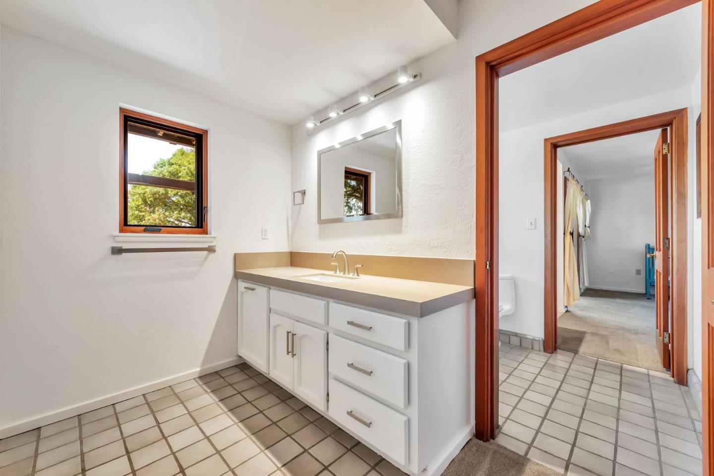 Detail Gallery Image 44 of 106 For 950 Oak Ridge Rd, Los Gatos,  CA 95033 - 3 Beds | 2/1 Baths