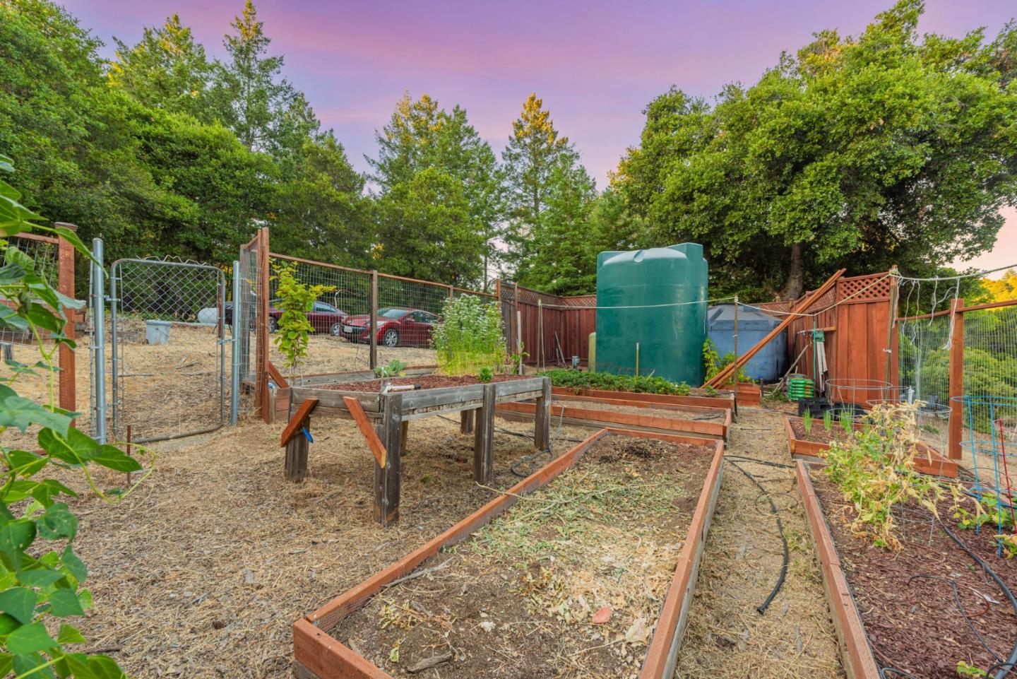 Detail Gallery Image 83 of 106 For 950 Oak Ridge Rd, Los Gatos,  CA 95033 - 3 Beds | 2/1 Baths