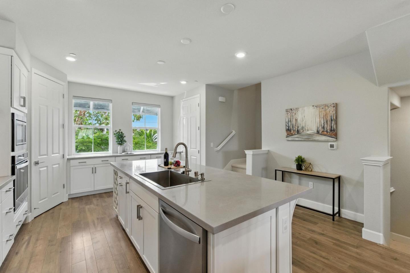 577 Hollow Falls Common, Fremont, California 94539, 3 Bedrooms Bedrooms, ,3 BathroomsBathrooms,Residential,For Sale,577 Hollow Falls Common,ML82013875