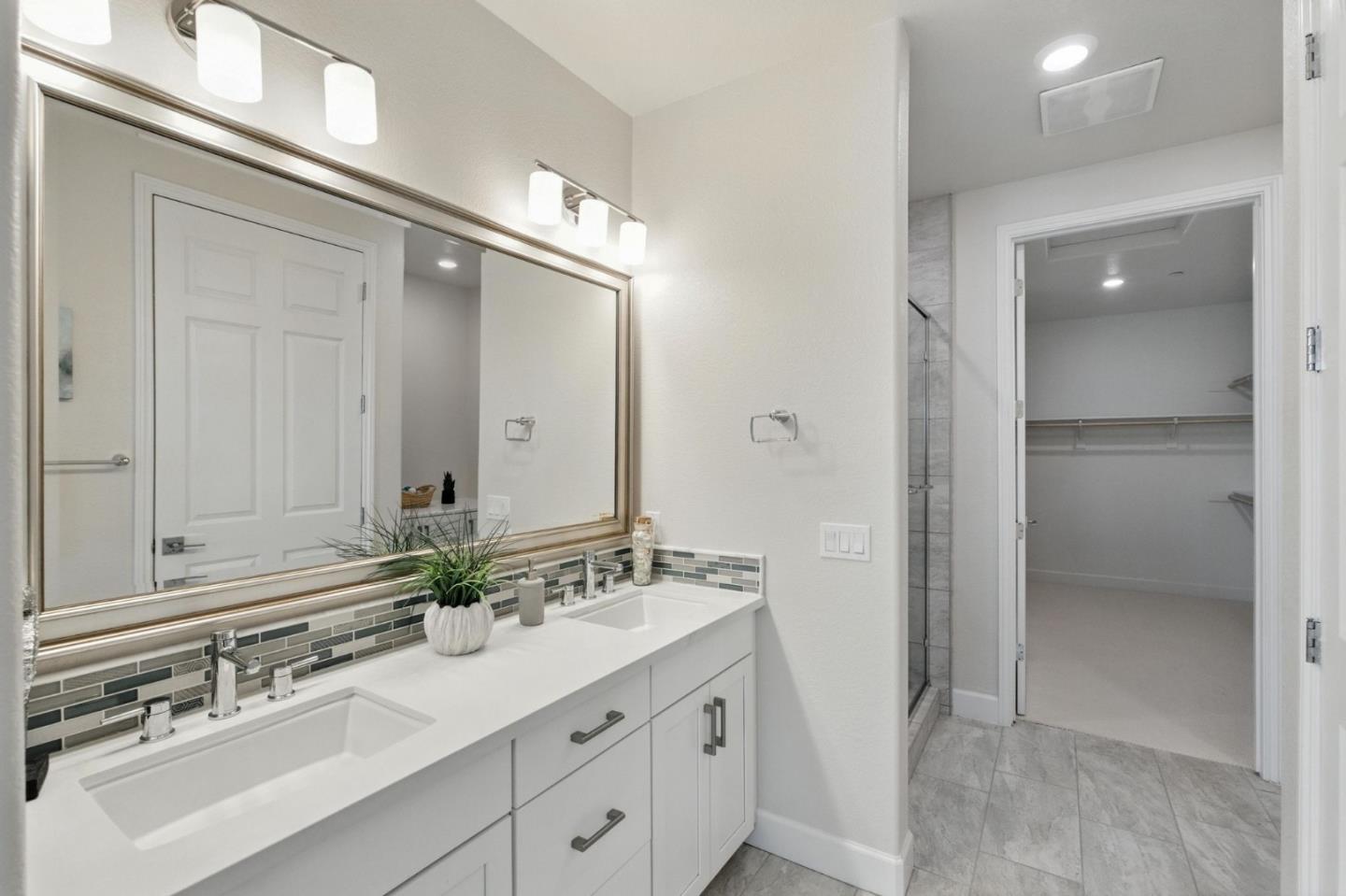 577 Hollow Falls Common, Fremont, California 94539, 3 Bedrooms Bedrooms, ,3 BathroomsBathrooms,Residential,For Sale,577 Hollow Falls Common,ML82013875