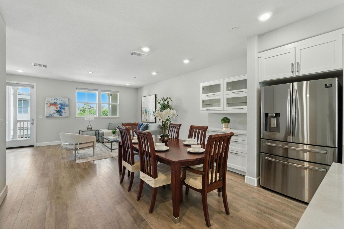 577 Hollow Falls Common, Fremont, California 94539, 3 Bedrooms Bedrooms, ,3 BathroomsBathrooms,Residential,For Sale,577 Hollow Falls Common,ML82013875