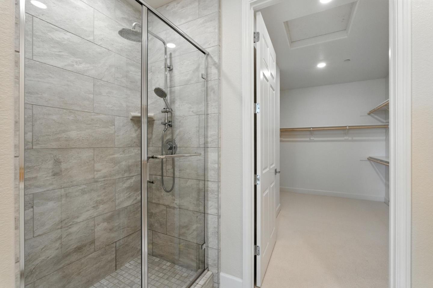 577 Hollow Falls Common, Fremont, California 94539, 3 Bedrooms Bedrooms, ,3 BathroomsBathrooms,Residential,For Sale,577 Hollow Falls Common,ML82013875