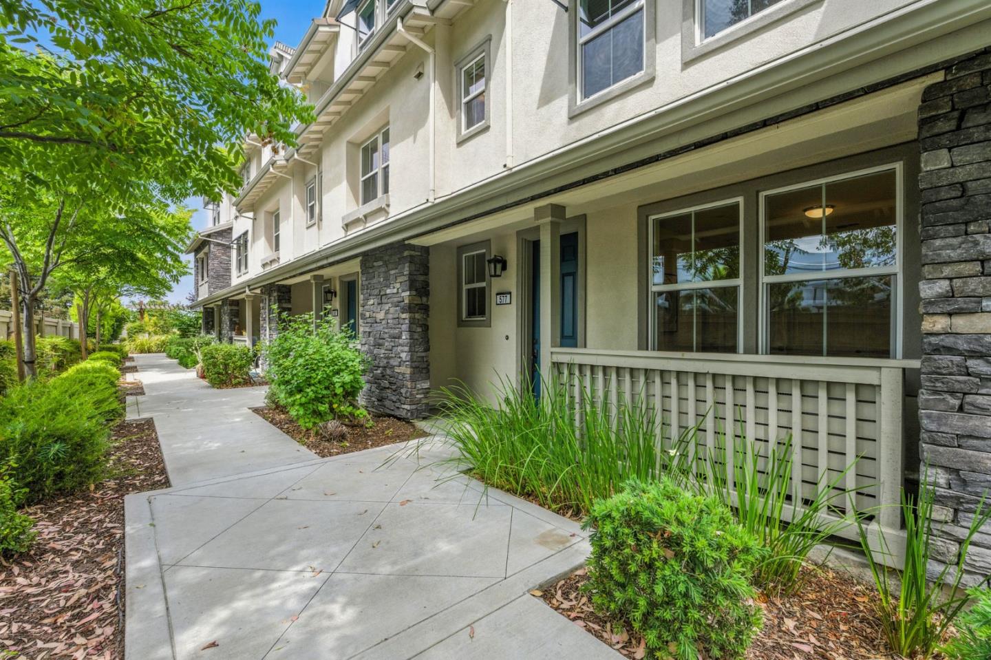 577 Hollow Falls Common, Fremont, California 94539, 3 Bedrooms Bedrooms, ,3 BathroomsBathrooms,Residential,For Sale,577 Hollow Falls Common,ML82013875