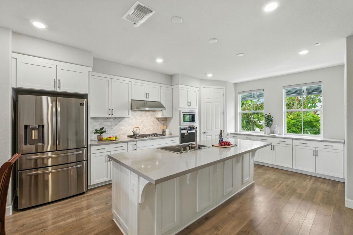 577 Hollow Falls Common, Fremont, California 94539, 3 Bedrooms Bedrooms, ,3 BathroomsBathrooms,Residential,For Sale,577 Hollow Falls Common,ML82013875