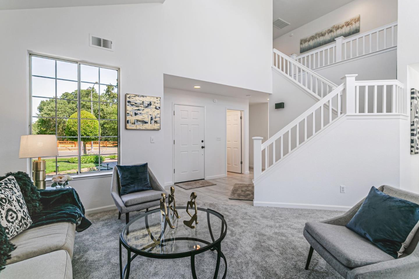 Detail Gallery Image 7 of 39 For 770 Babbs Creek Dr, Gilroy,  CA 95020 - 4 Beds | 2/1 Baths